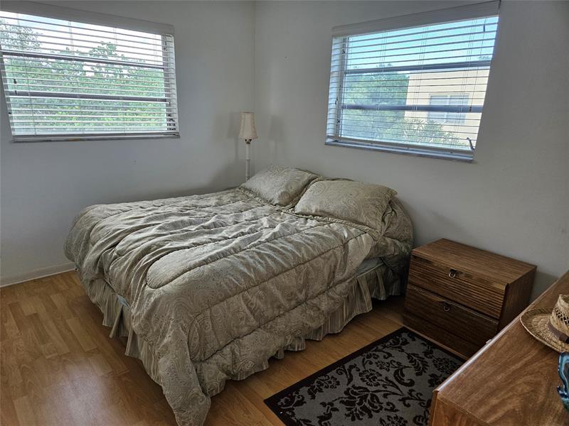 Image 10 of 40 For 200 Ashbury Rd  301