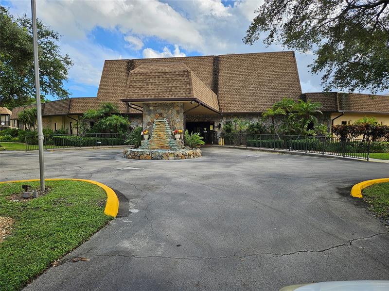 Image 26 of 40 For 200 Ashbury Rd  301