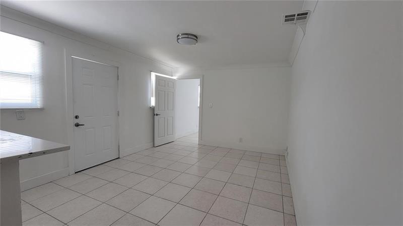 Image 23 of 31 For 266 42nd St  