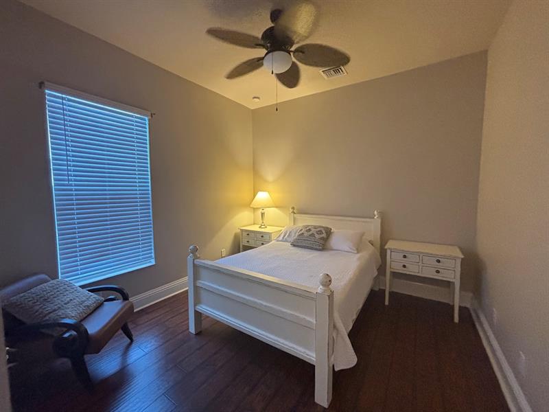 Image 14 of 18 For 5829 Zenith Drive