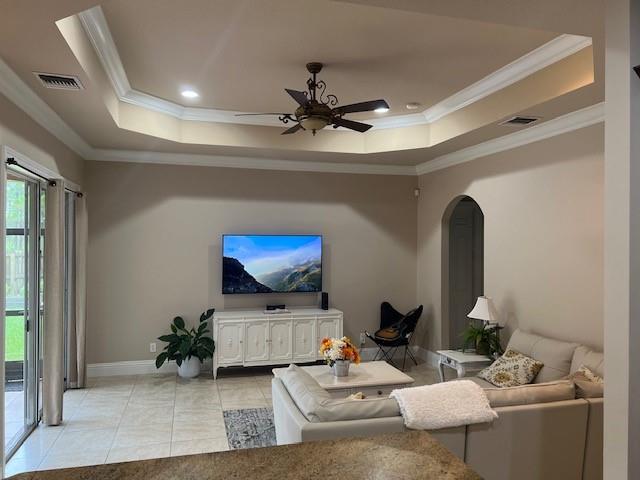 Image 8 of 18 For 5829 Zenith Drive