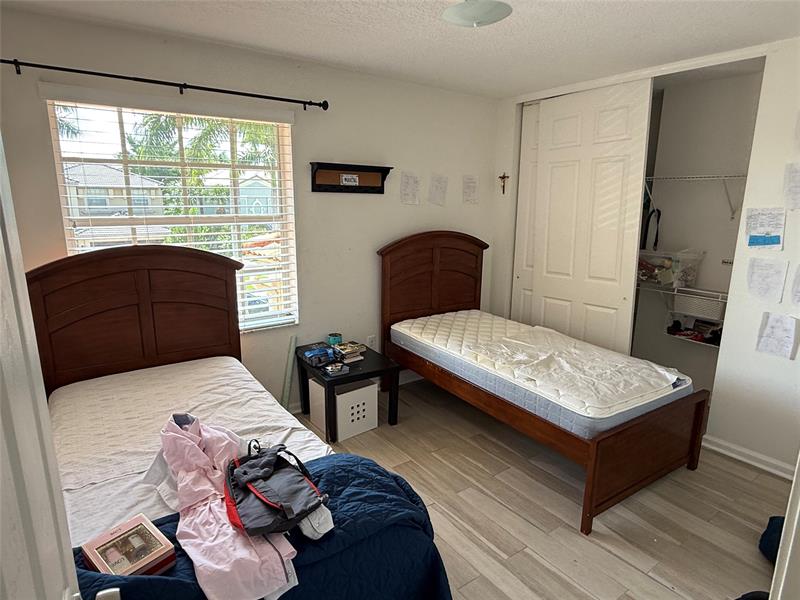 Image 18 of 20 For 9069 Dupont Place