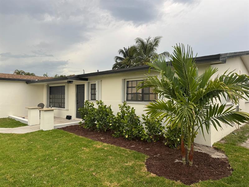 Image 12 of 18 For 8301 17th Ct