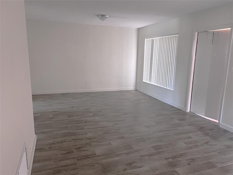 Image 6 of 20 For 915 22nd Ave  7