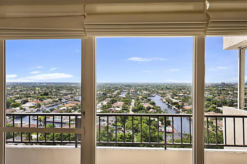 Image 14 of 37 For 4280 Galt Ocean Dr  15e