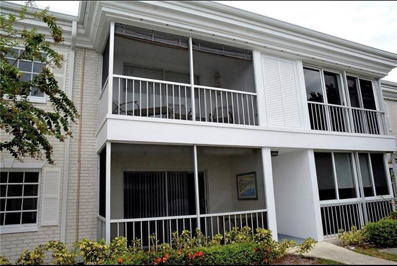 Image 4 of 43 For 6369 Bay Club Dr  1