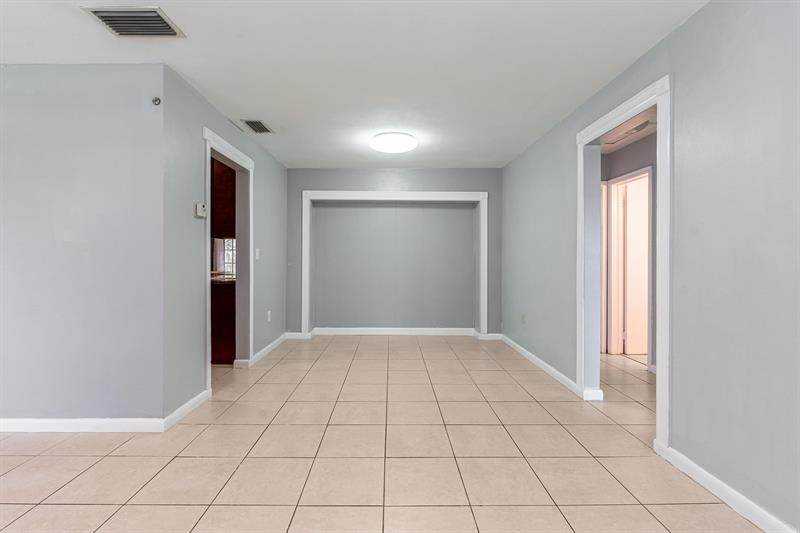 Image 23 of 26 For 6391 Park St