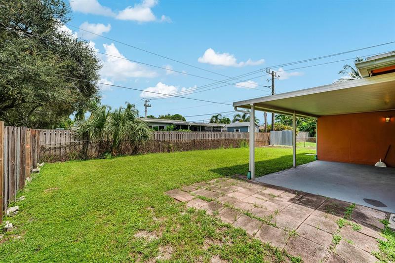 Image 8 of 26 For 6391 Park St