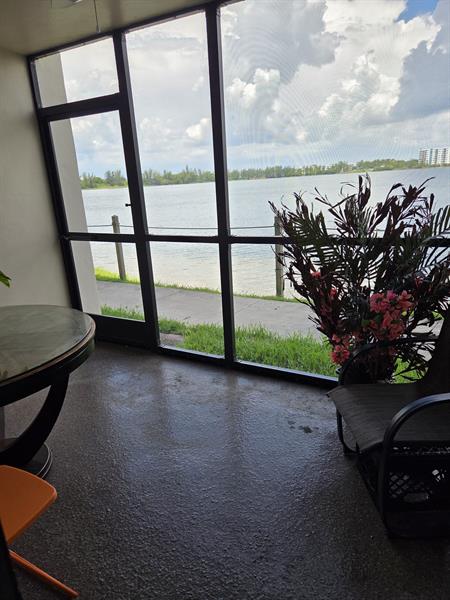 Details for 116 Lake Emerald Dr  109, Oakland Park, FL 33309