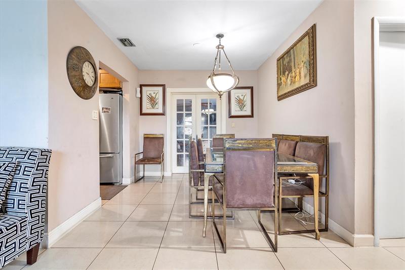 Image 13 of 37 For 19351 1st Ct