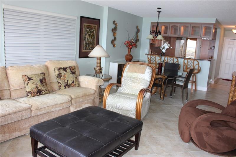 Image 4 of 25 For 750 Ocean Blvd  1210