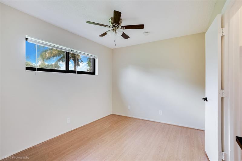 Image 13 of 16 For 8957 27th St