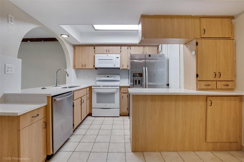 Image 5 of 16 For 8957 27th St