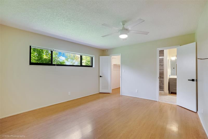 Image 7 of 16 For 8957 27th St