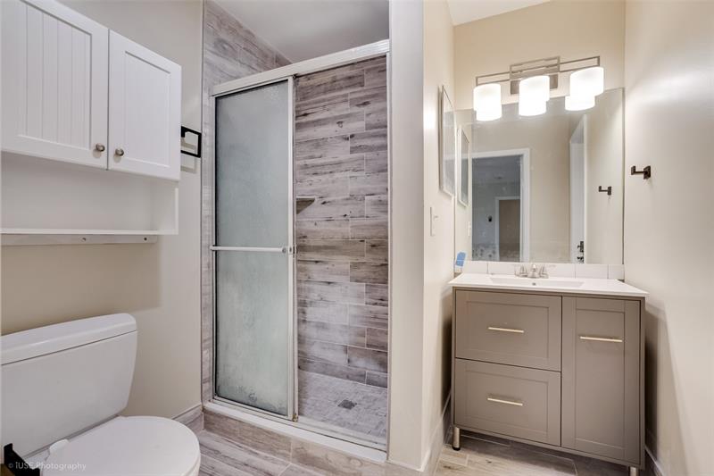 Image 9 of 16 For 8957 27th St