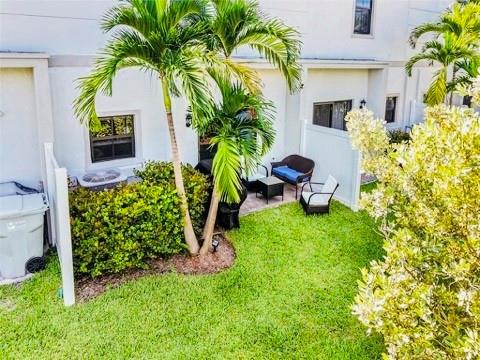 Image 11 of 11 For 884 3rd Ter  