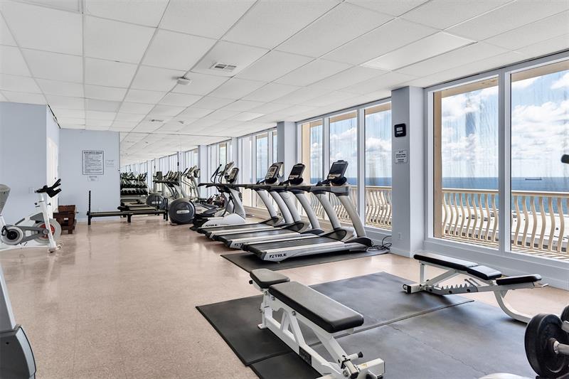 Image 42 of 64 For 4020 Galt Ocean Dr  1004