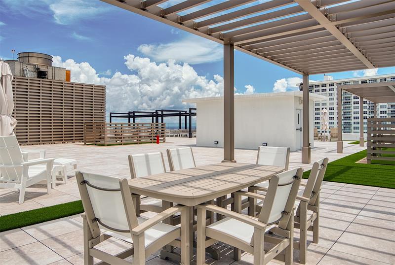Image 58 of 64 For 4020 Galt Ocean Dr  1004