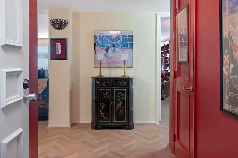 Image 6 of 64 For 4020 Galt Ocean Dr  1004