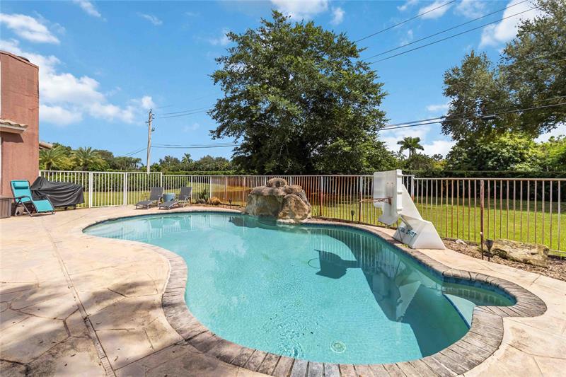 Image 44 of 49 For 3290 131st Ter