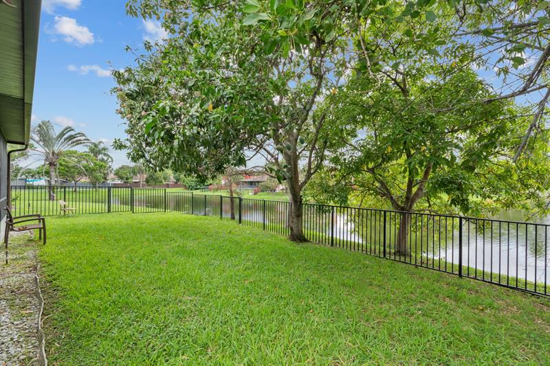 Image 29 of 30 For 9941 16th St  -