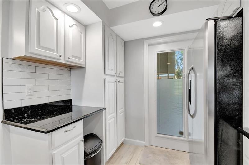 Image 15 of 36 For 3000 48th Ct  101
