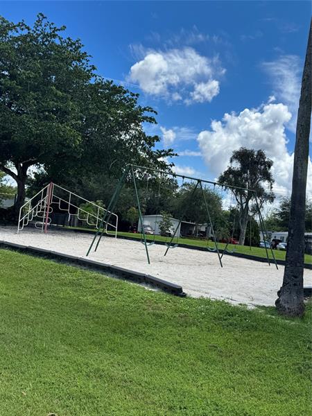 Image 33 of 38 For 21861 2nd Ct