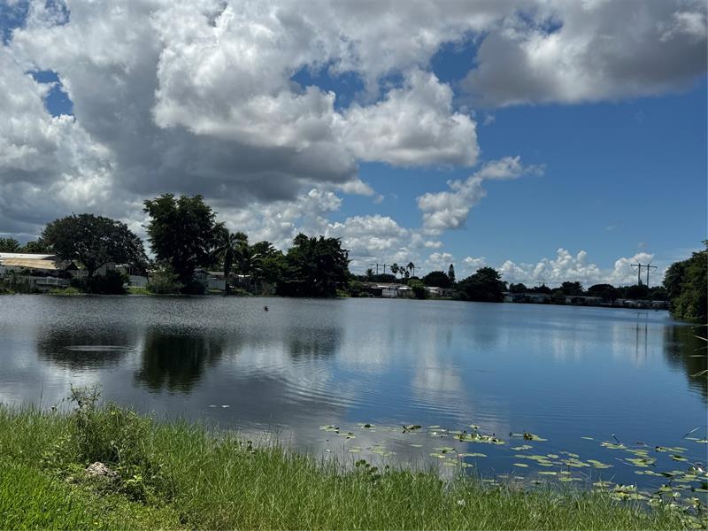 Image 37 of 38 For 21861 2nd Ct