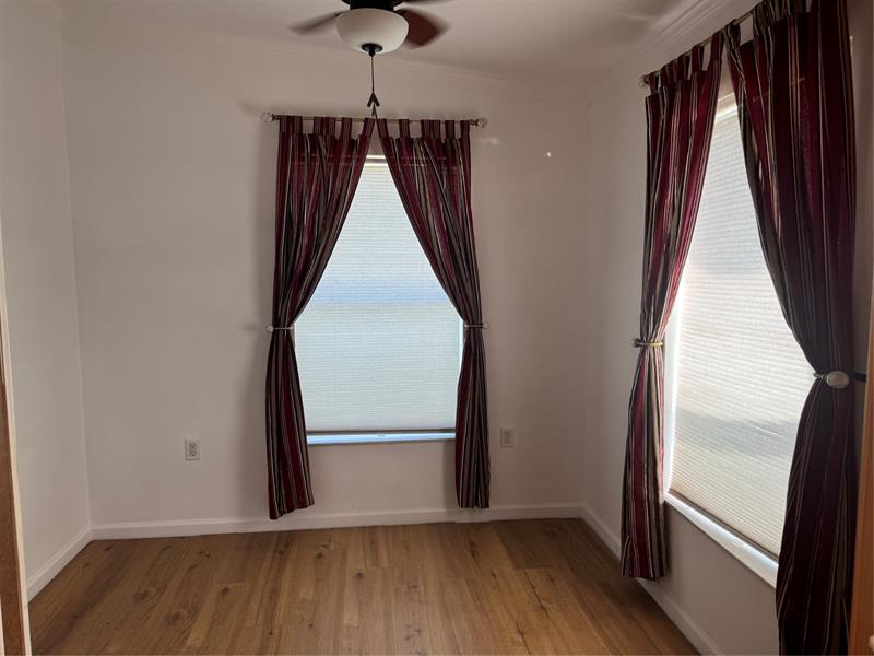 Image 5 of 38 For 21861 2nd Ct