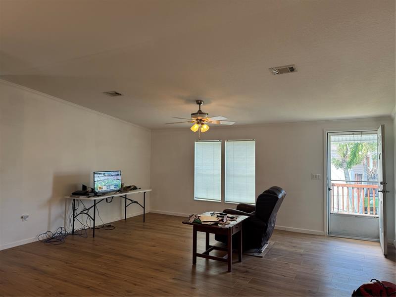 Image 9 of 38 For 21861 2nd Ct