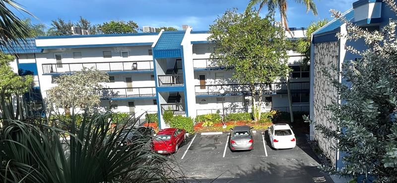 Details for 3080 Holiday Springs Blvd  301, Margate, FL 33063