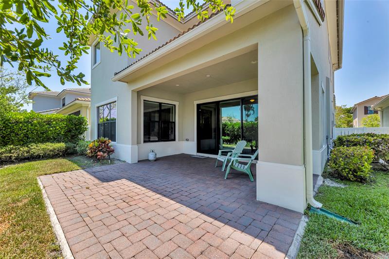 Image 11 of 43 For 8835 37th Dr