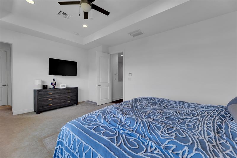 Image 34 of 43 For 8835 37th Dr