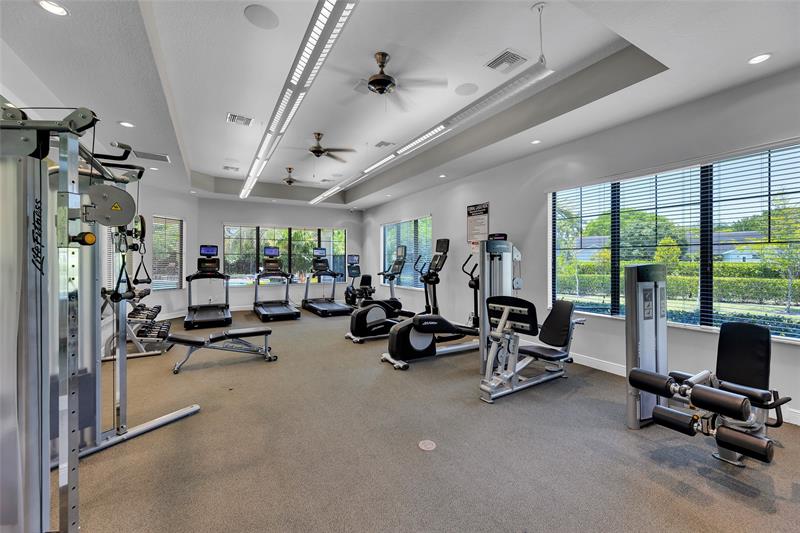 Image 41 of 43 For 8835 37th Dr