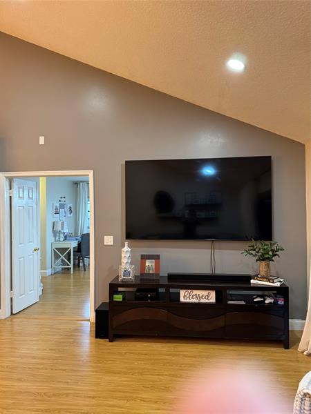 Image 21 of 54 For 20783 Boca Ridge Dr  20783