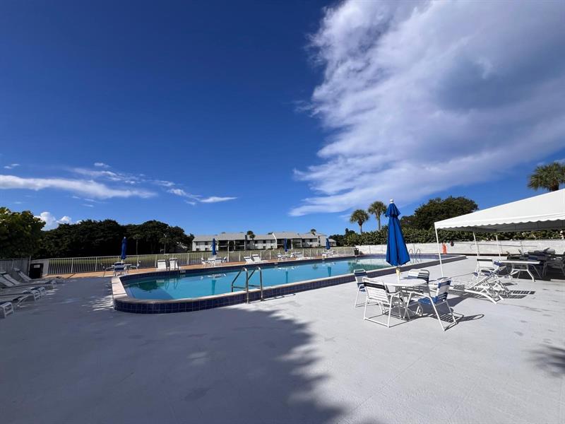 Image 30 of 30 For 1009 Green Pine Blvd  H3