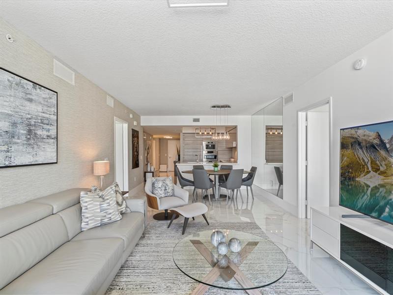 Image 10 of 28 For 300 Sunny Isles Blvd  4-705