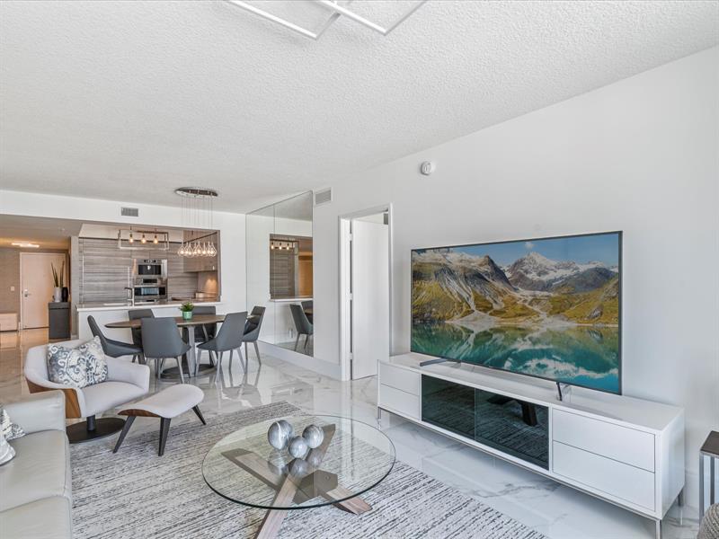Image 7 of 28 For 300 Sunny Isles Blvd  4-705