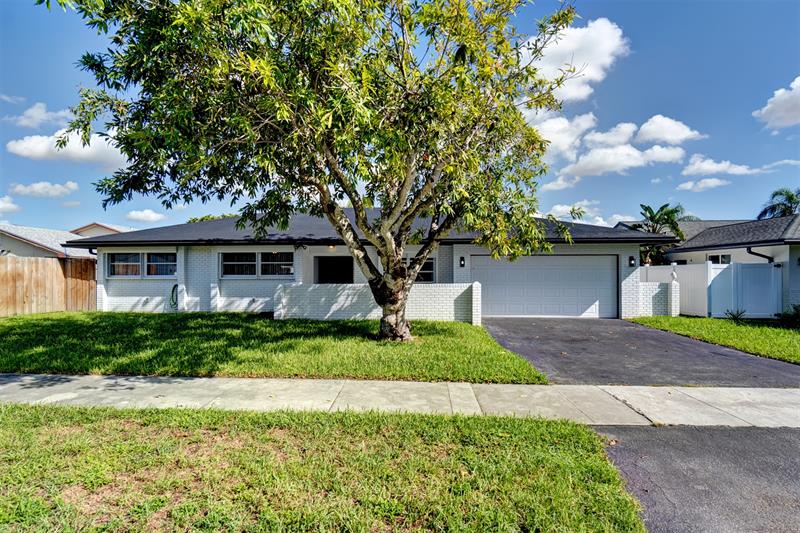Image 7 of 19 For 1921 40th Ct