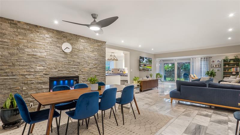 Image 4 of 49 For 152 59th Ave