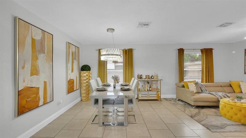 Image 3 of 31 For 713 6th St  
