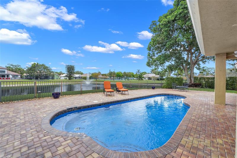 Image 11 of 53 For 22280 Tupelo Pl