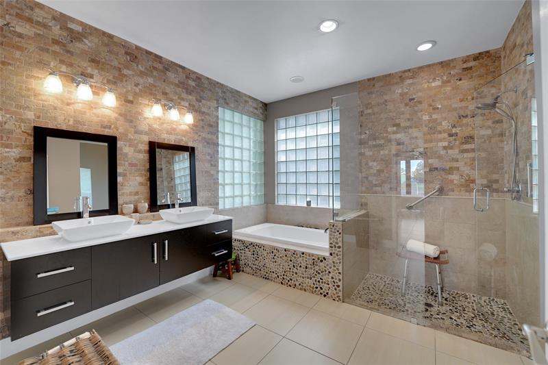 Image 35 of 53 For 22280 Tupelo Pl