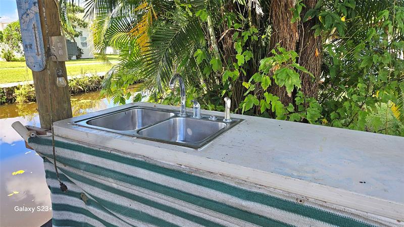 Image 12 of 41 For 28 Peaceful Pl