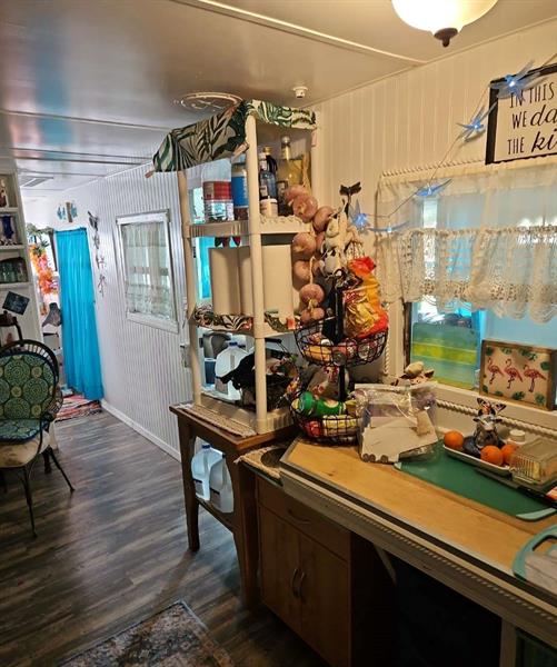 Image 32 of 41 For 28 Peaceful Pl