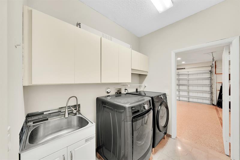 Image 44 of 71 For 645 102nd Ave
