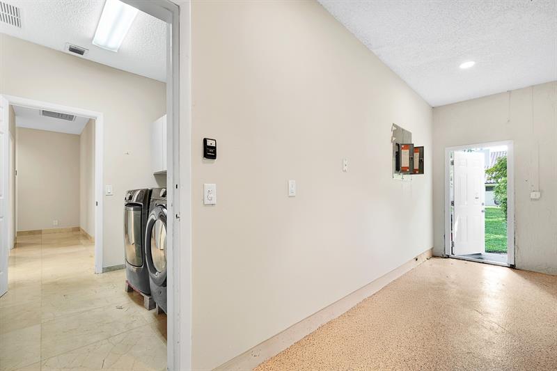 Image 46 of 71 For 645 102nd Ave