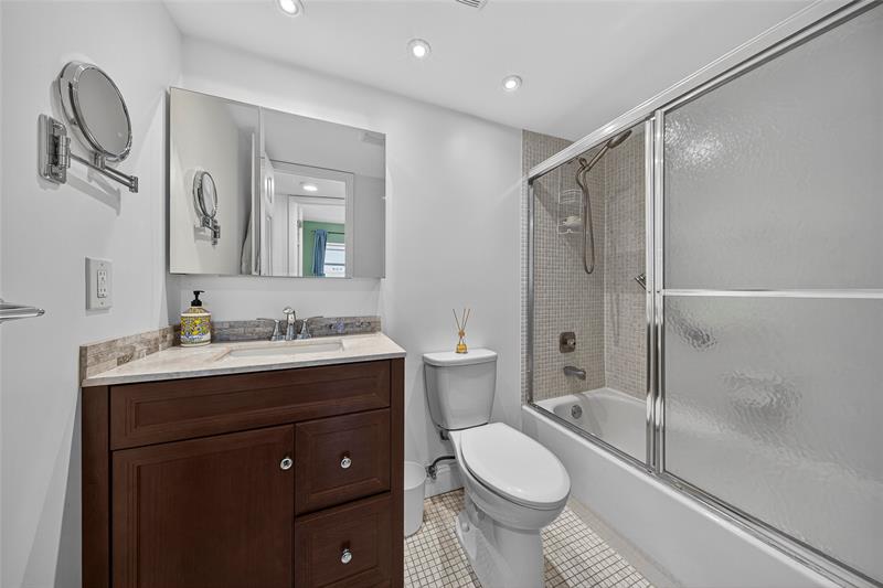 Image 35 of 42 For 2781 Pine Island Rd  312