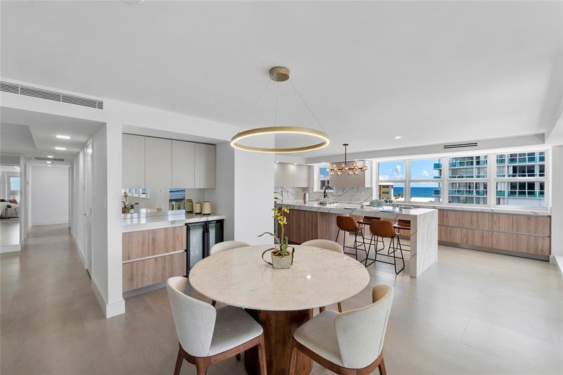Image 14 of 68 For 2000 Ocean Dr  610