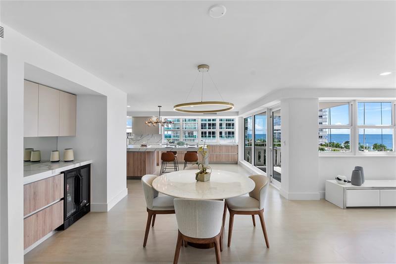 Image 15 of 68 For 2000 Ocean Dr  610